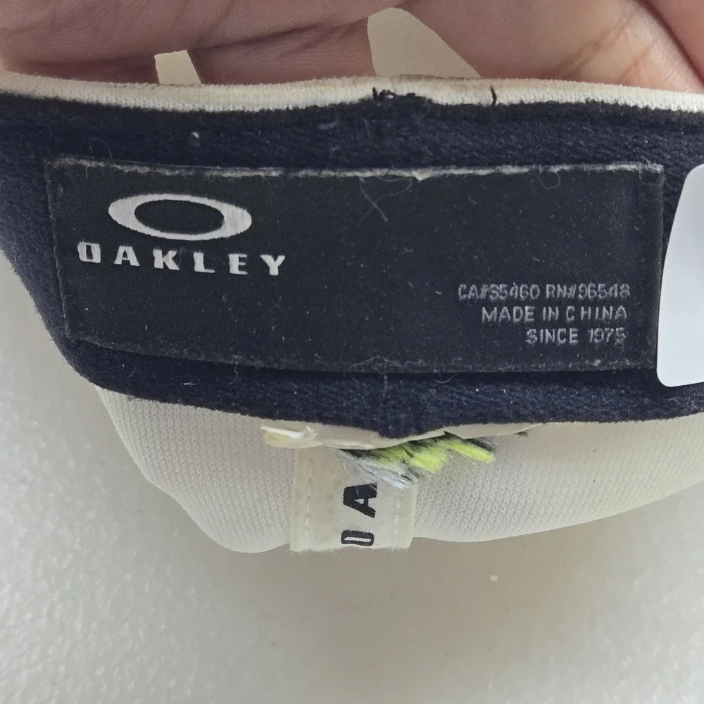 Oakley ***stains item